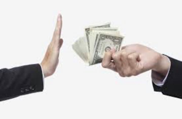 The Microeconomic Perspective on Bribery Incentives
